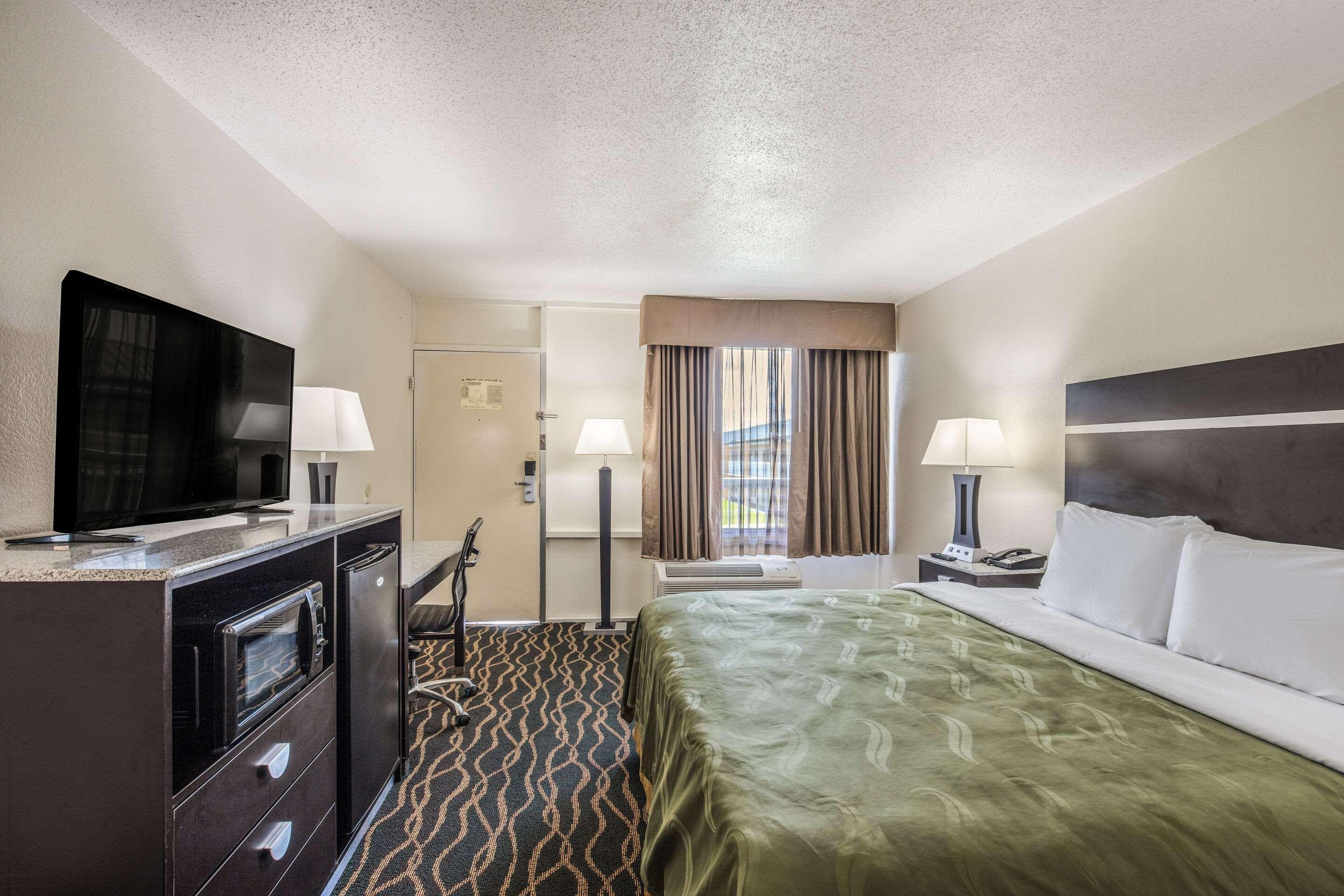 Quality Inn & Suites Conference Center Thomasville Exteriér fotografie
