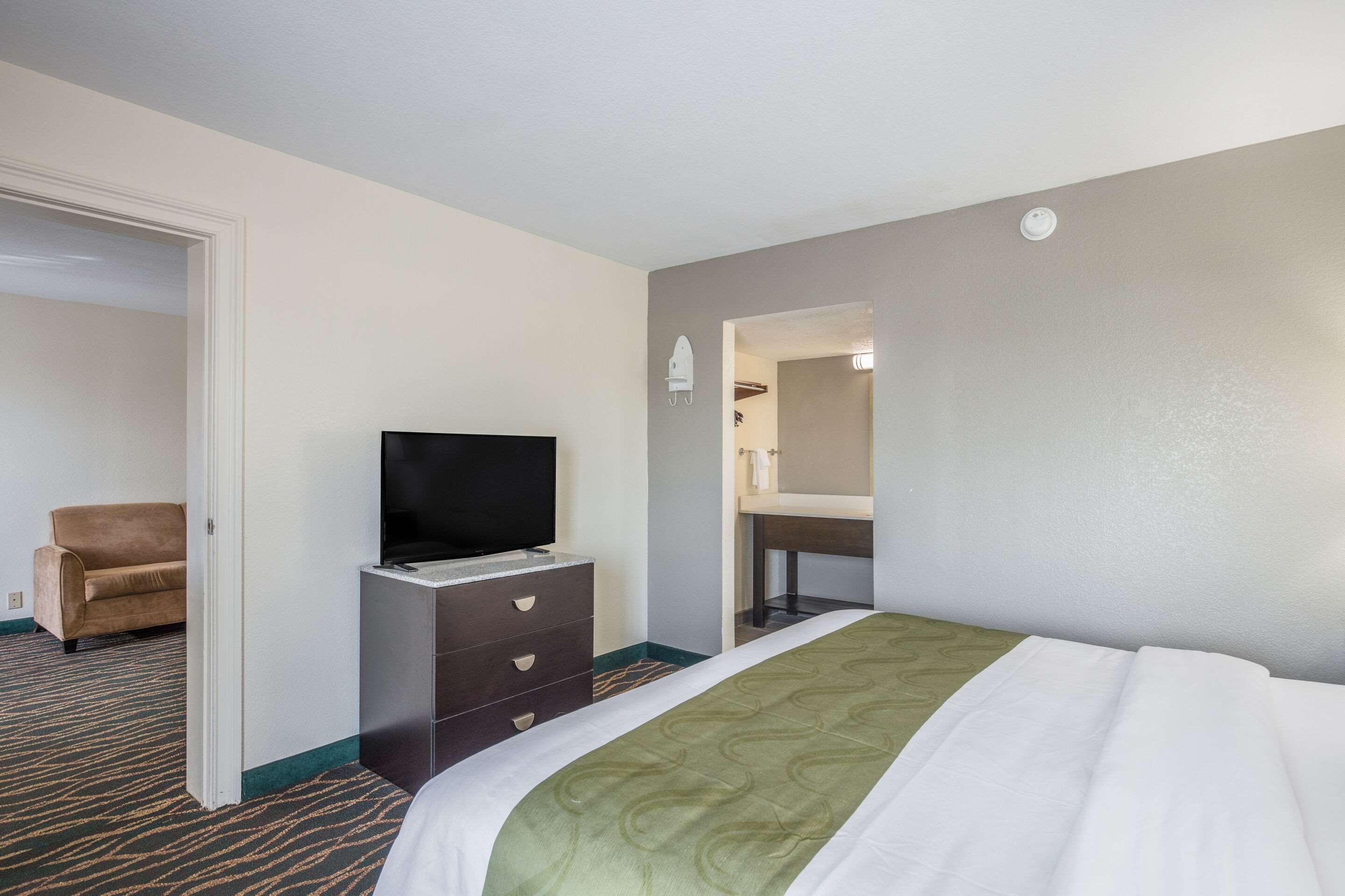 Quality Inn & Suites Conference Center Thomasville Exteriér fotografie