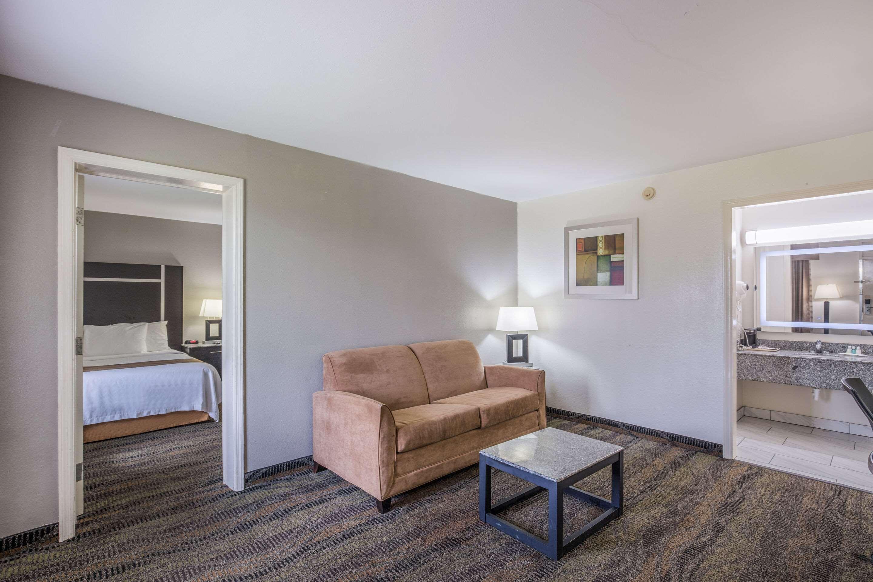 Quality Inn & Suites Conference Center Thomasville Exteriér fotografie