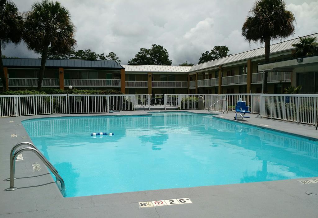 Quality Inn & Suites Conference Center Thomasville Exteriér fotografie